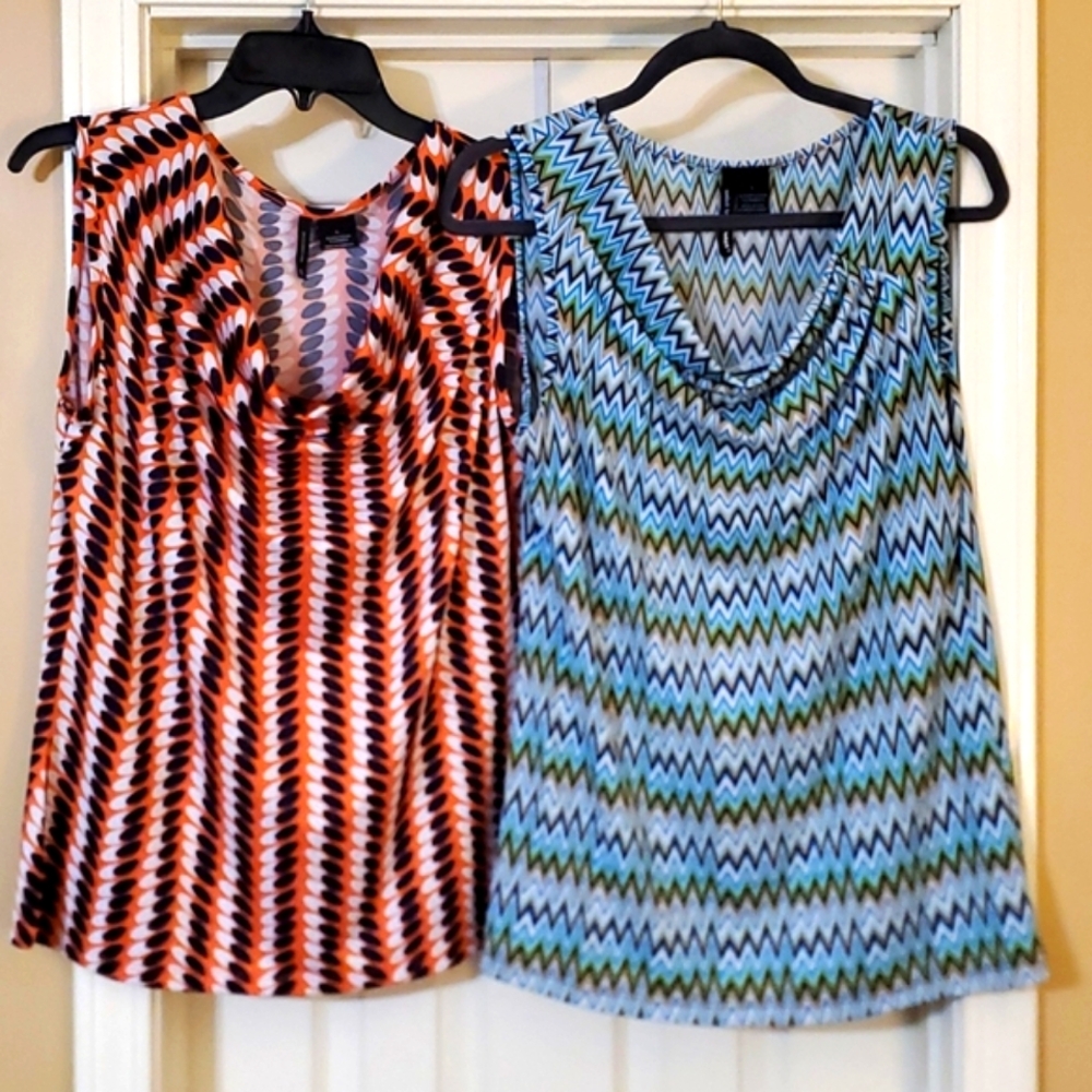 Lot‎ of 2 Sleeveless Shirts